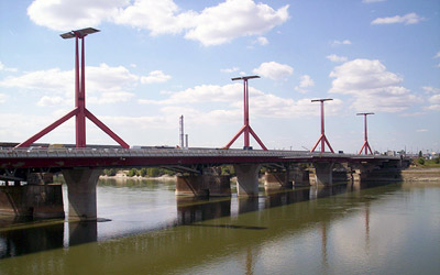 /lagymanyosi_bridge_2.jpg