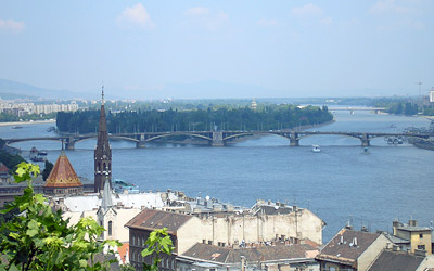 /margaret_bridge_1.jpg