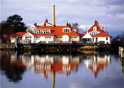 varmbadhuset-saltholmen.jpg