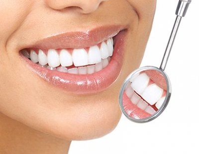 بهترین قیمت خدمات دندانپزشکی را از کلینیک دندانپزشکی دکتر احمد دریافت کنید