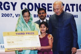 pratibha patil and Aharika Baskar got national award of dessin school of arts