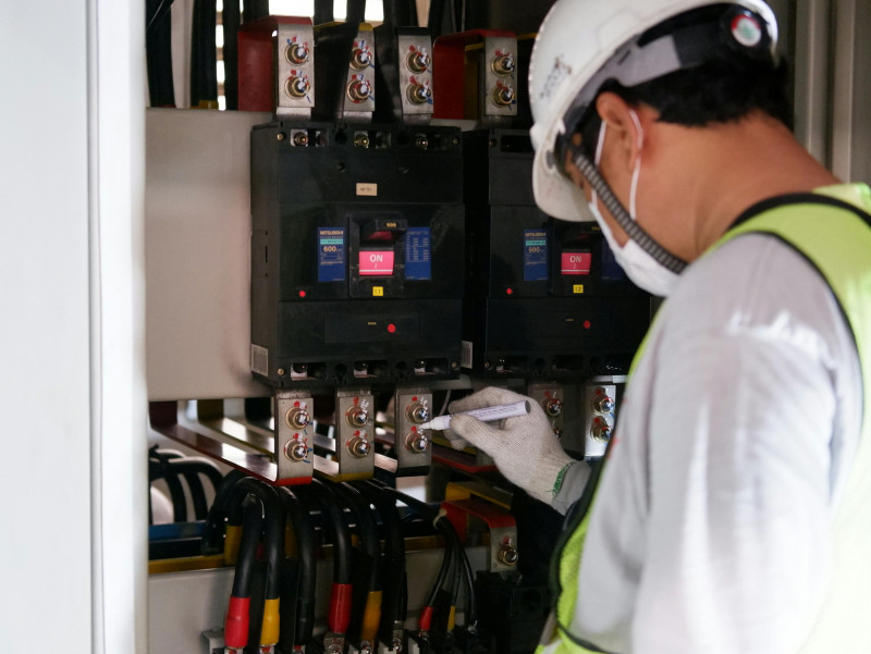 Elektriker Hedemora installerar laddbox, elcentral och utför felsökning med hög säkerhet.