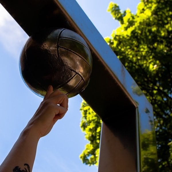 skulptur-nacka-boll.jpg