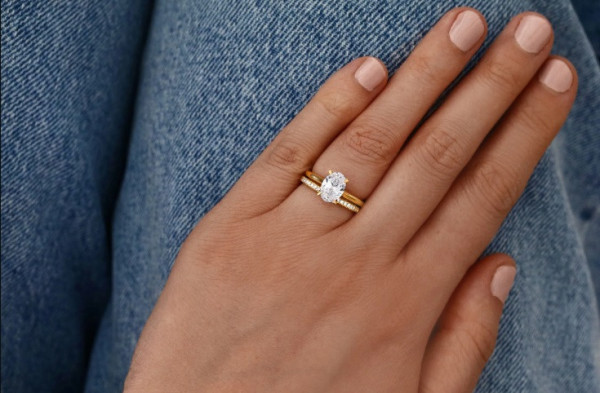 The Lab-Grown Diamond Engagement Ring: Etical and Eco-Friendly