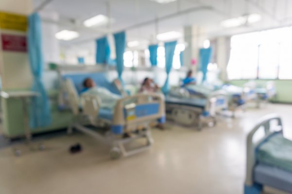 patienter på sjukhus i sjukhussäng