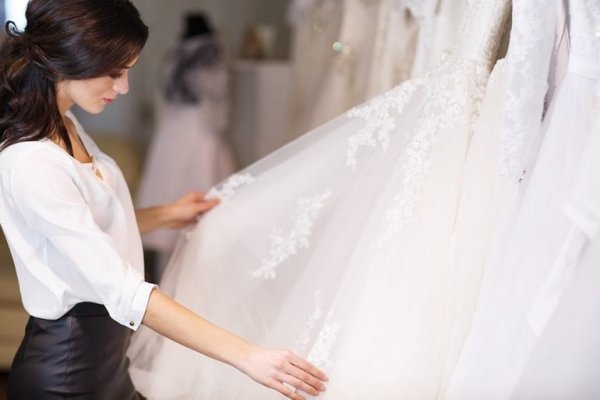 mariée choisir robe de mariée