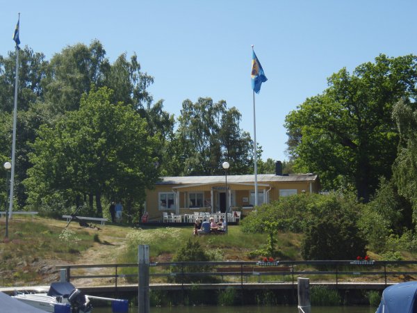 /sommar-klubbhus.jpg