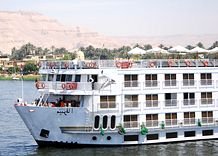Nilkreuzfahrtschiffe auf dem Nil