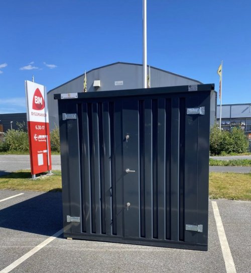 Vi säljer Monterbar Container 4m Grå.