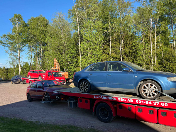 Samma dag hämtning av skrotbil i Trollhättan