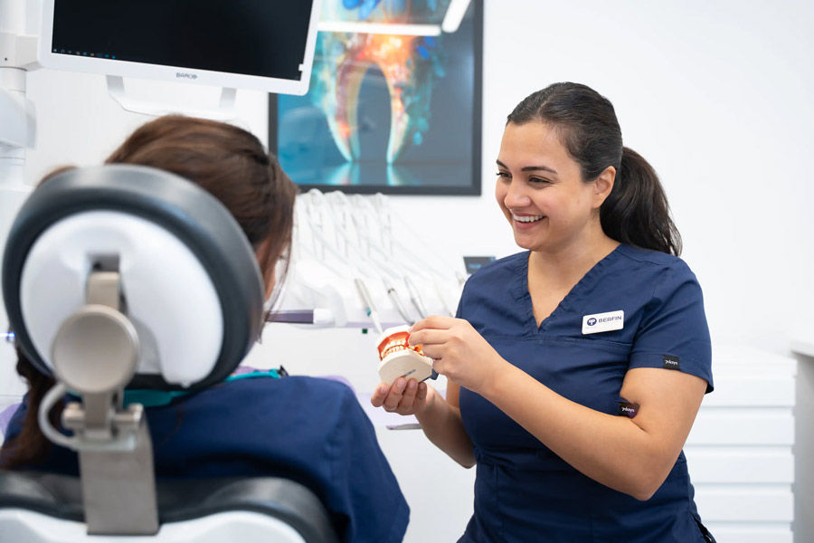 tandimplantat sundbyberg