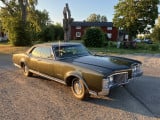 Oldsmobile delta custom -68